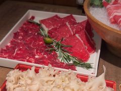 -蘑界·野生菌火锅(深业上城店)