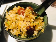 广式腊味煲仔饭-狐狸爱上椰子鸡(金地广场店)