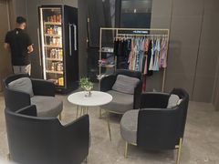 -乾坤乐健·游泳健身(渝江店)