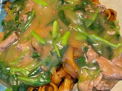 湿炒牛肉河粉-潮界(虹桥新天地店)