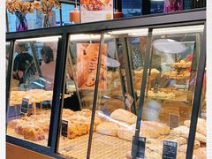 -Dough&Joe团憩(瑞虹天地月亮湾店)