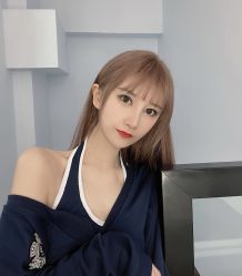 -AYO SALON