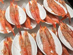 -雍容荟帝王蟹活龙虾展台自助(IFS黑金店)