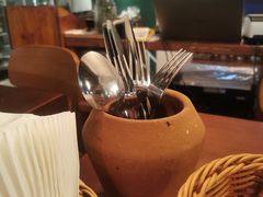 -羽深肉铺 Steak & Wine