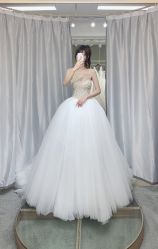 -莫小姐婚纱