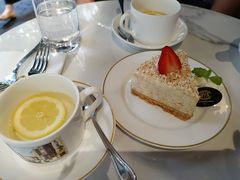 招牌燕麦蛋糕-COVA(新天地Xintiandi店)