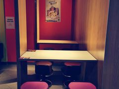 用餐区-麦当劳(光新乐购店)