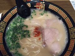 -一兰拉面(新宿中央东口店)