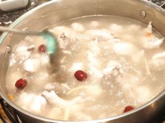 -一席地·本地鸡窝·杭帮鸡火锅(萧山银隆百货店)