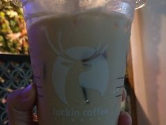 -瑞幸咖啡(卓越城店)
