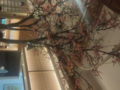 -蜜桃餐厅·伴山(湖滨商业街店)