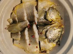 砂锅焗黄花鱼-1937青岛老味道·海肠捞饭·青岛菜(大鲍岛栈桥店)