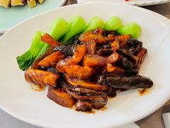 葱烧蹄筋海参-静之湖湖畔餐厅