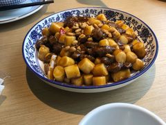 松子牛肉炒年糕-兔爸私家小厨(新北万达店)
