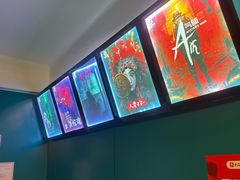 -荒岛实景沉浸密室(江汉路1店)