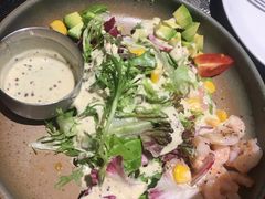 牛油果鲜虾沙拉-秀·爱尔兰餐吧(上海路店)