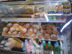 -韩国利尔面包(桂林路店)