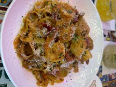 -LESCEDARS Brasserie Bistro香柏树