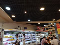 面包甜点陈列柜-江二娃串串香(科园四路总店)