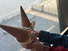 -抱抱地球咖啡馆(国家海洋博物馆店)