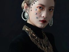 -金夫人化妆摄影职业培训学校