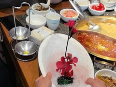 -小天鹅火锅·一线江景洪鼎旗舰店(洪崖洞店)