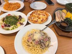 -萨莉亚意式餐厅(百联徐汇店)