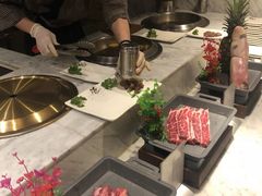 -雍和会海鲜姿造自助(湖东路店)