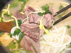 -牛汤哥慢熬牛肉汤(五道口店)