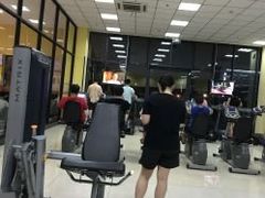 -曹路体育中心