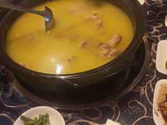 -蜀中吴养生板栗鸡(会展店)