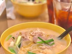 -谭仔米线(皇庭广场店)