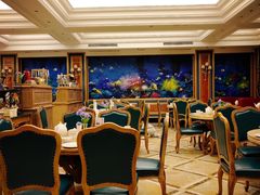 -品海楼·大连海胆锅贴馆(东港店)