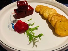 玫瑰鹅肝配上海葱油饼-上海人家花樣年华(中山公园店)