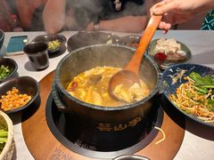 -芸山季·云南山珍菌火锅(人民广场来福士店)