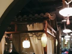 -韵秋荷(宝山龙湖天街店)