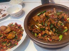 -阿瓦山寨·湘菜现炒·剁椒鱼头王(咸阳总店)
