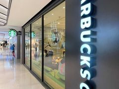 -星巴克臻选(北京银泰店)
