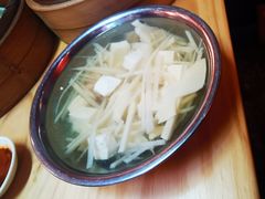 酸笋汤-鑫旺旺汤包(总店)