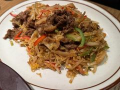 -纳鲁孜·新疆特色餐厅(上海悦荟广场店)