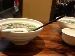 -遵义虾子张六羊肉粉(地王店)