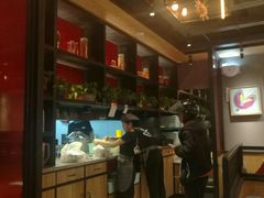 -渝是乎酸菜鱼(龙旗购物中心店)
