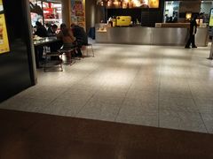 -麦当劳(中山公园龙之梦店)