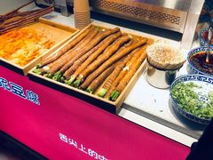 自助取餐区-八一好吃街·高品美食广场