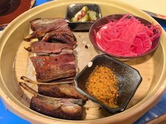 -破瓦寒窑·地摊烤羊排