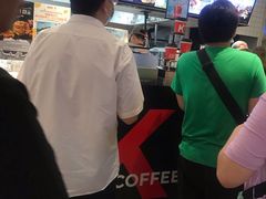 -肯德基(成山路地铁站店)