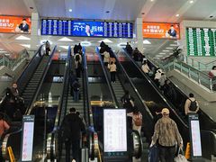 -上海站南广场-停车场