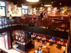-拉亚汉堡经典餐厅(商城路店)