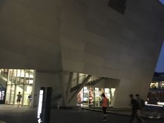 -和美电影艺术中心(万国城店)