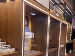 -一代眼镜·蔡司配镜(浦东大拇指广场店)